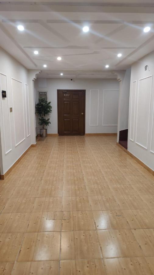 Hotel White Season Gulberg Лахор Екстер'єр фото